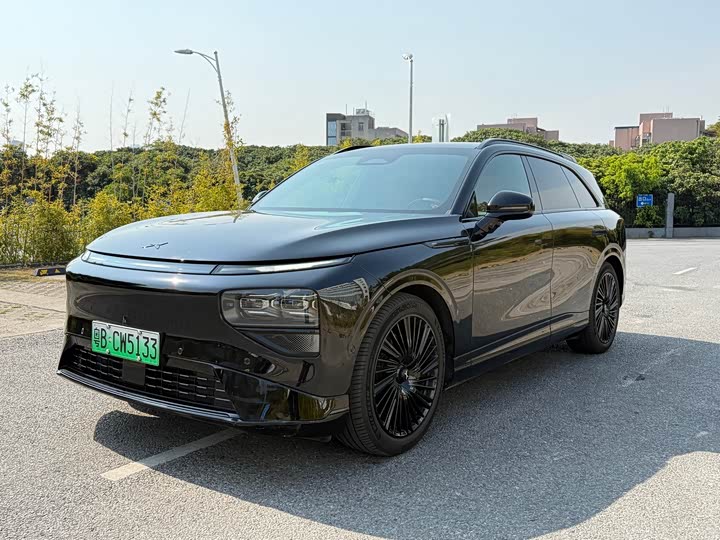 Фото 1 - XPeng G9