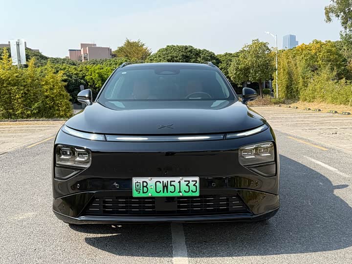 Фото 2 - XPeng G9