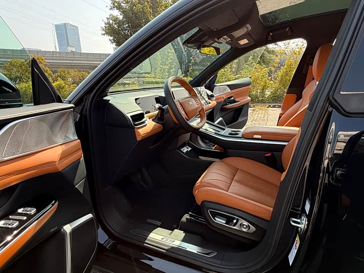 Фото 4 - XPeng G9