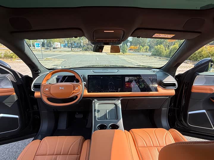 Фото 8 - XPeng G9