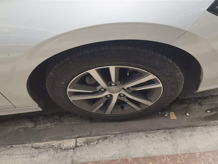 Фото 6 - Honda Civic