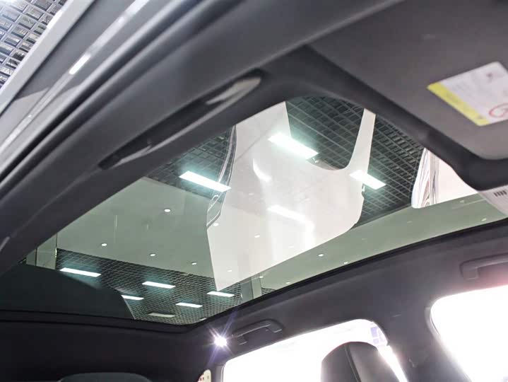 Фото 8 - Volkswagen ID.4 Crozz