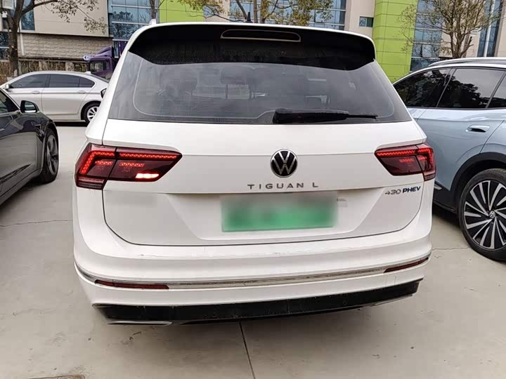 Фото 6 - Volkswagen Tiguan L Hybrid