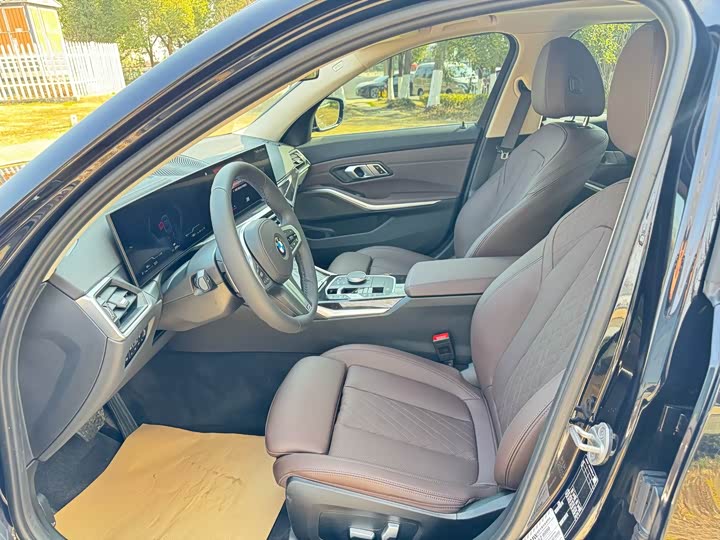 Фото 4 - BMW 3 Series