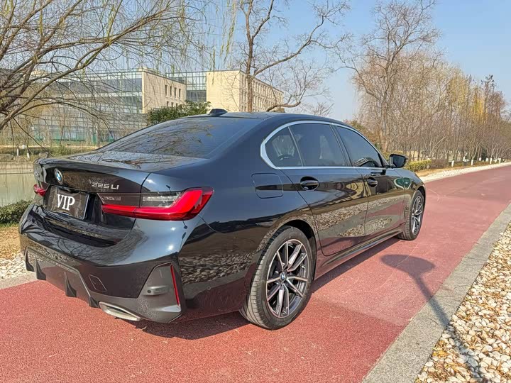 Фото 8 - BMW 3 Series