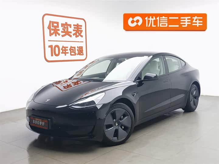 Фото 1 - Tesla Model 3