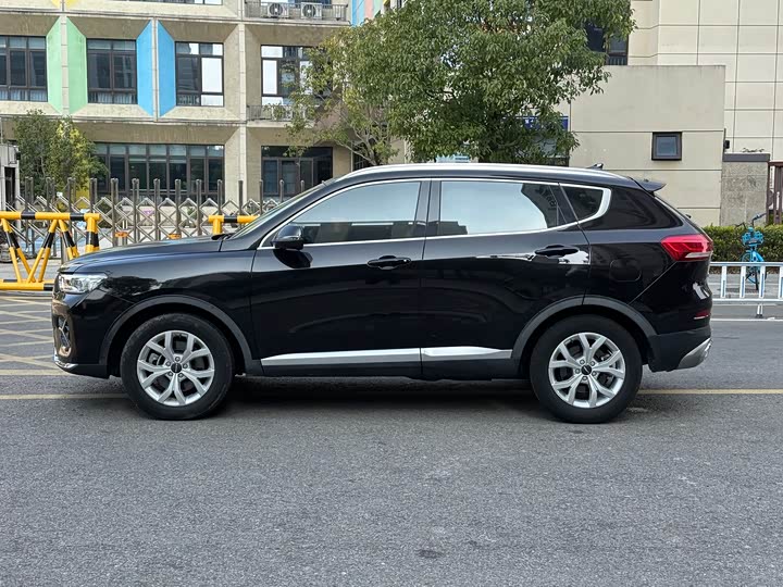 Фото 4 - Haval H6