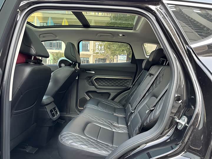 Фото 9 - Haval H6