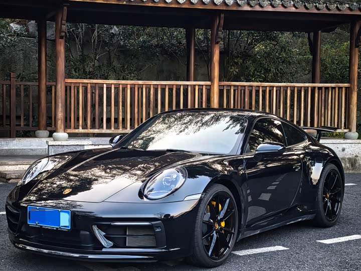 Фото 1 - Porsche 911