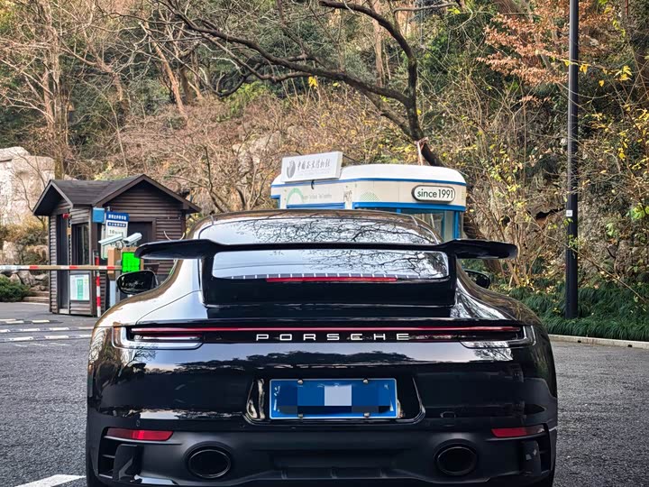 Фото 5 - Porsche 911