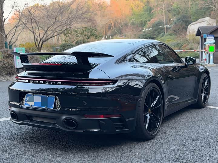 Фото 6 - Porsche 911