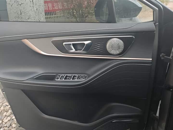 Фото 7 - Chery Tiggo 5x