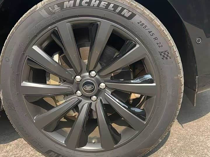 Фото 9 - Land Rover Range Rover