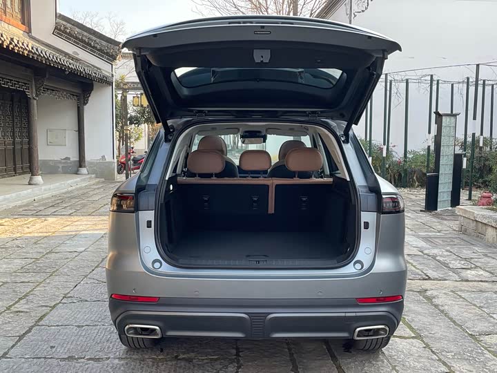 Фото 6 - Chery Tiggo 8L