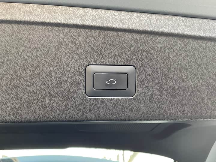 Фото 8 - Chery Tiggo 8L