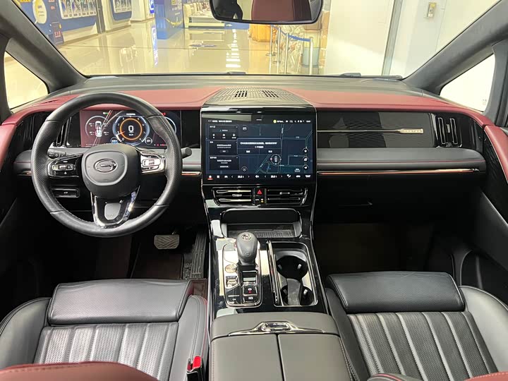 Фото 7 - GAC Trumpchi M8