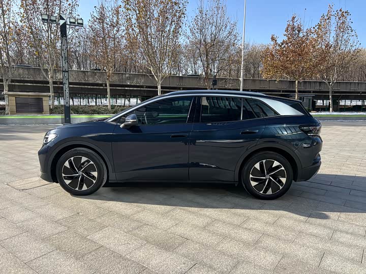 Фото 8 - Volkswagen ID.4 Crozz