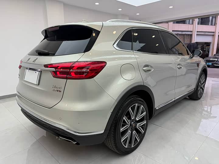 Фото 7 - Hongqi HS5