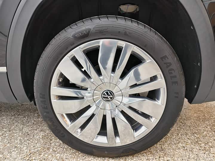 Фото 7 - Volkswagen Teramont Pro