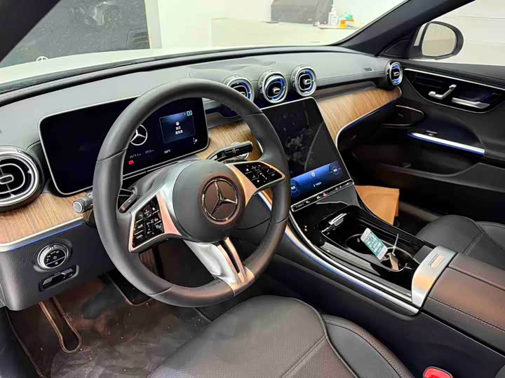 Фото 7 - Mercedes-Benz C-Class