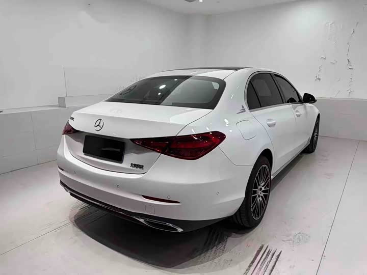 Фото 9 - Mercedes-Benz C-Class