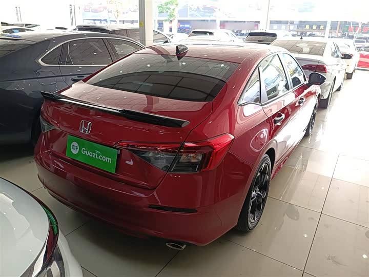 Фото 7 - Honda Civic