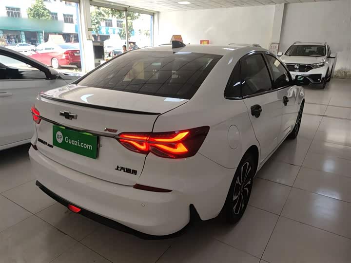 Фото 7 - Chevrolet Monza