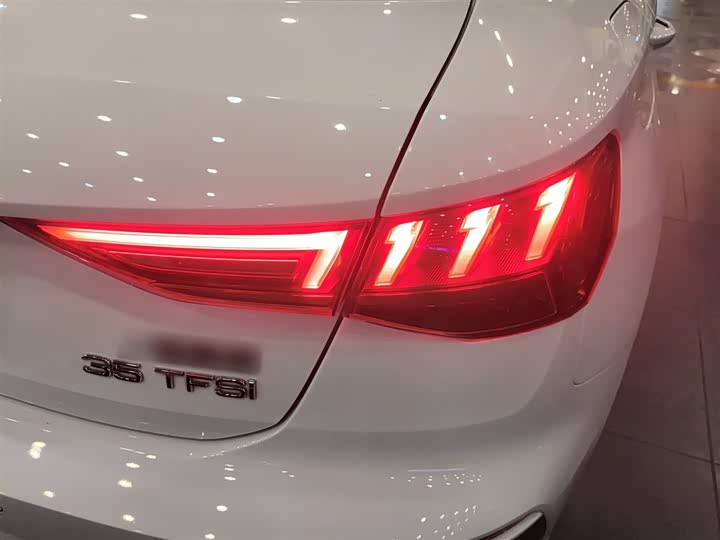 Фото 8 - Audi A3