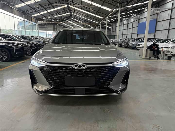 Фото 2 - Chery Arrizo 8