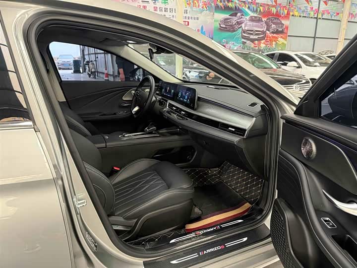 Фото 7 - Chery Arrizo 8