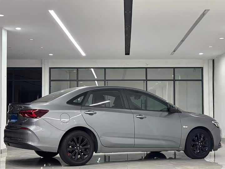 Фото 8 - Chevrolet Monza