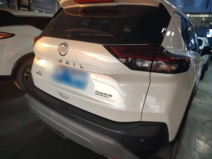 Фото 7 - Nissan X-Trail