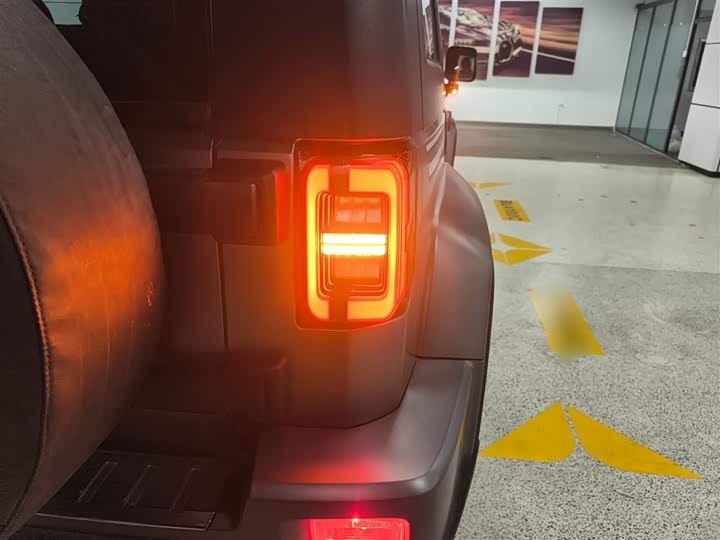 Фото 8 - BAIC Beijing BJ40