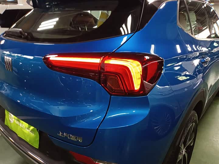 Фото 8 - Buick Encore Plus