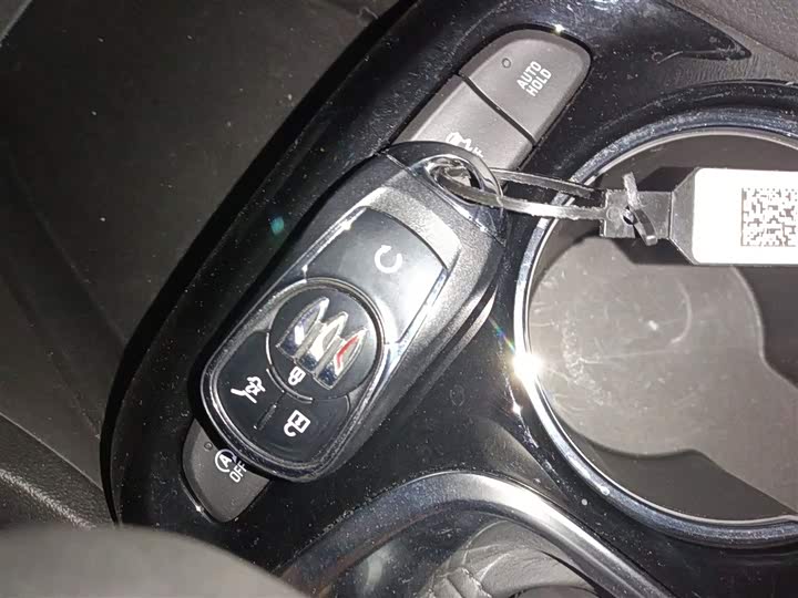 Фото 9 - Buick Encore Plus