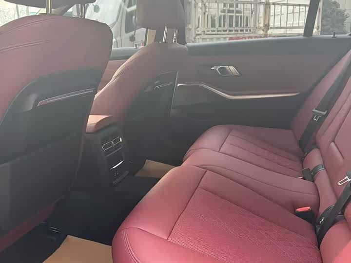 Фото 4 - BMW 3 Series