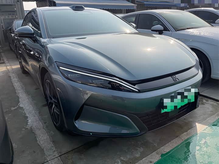 Фото 3 - BYD Han L