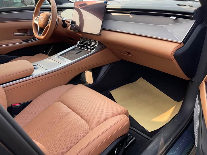 Фото 7 - BYD Han L