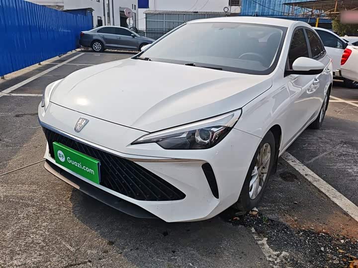 Фото 1 - Roewe i5