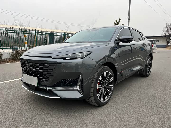 Фото 1 - Changan UNI-K Hybrid