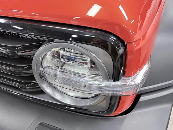 Фото 4 - Tank 300