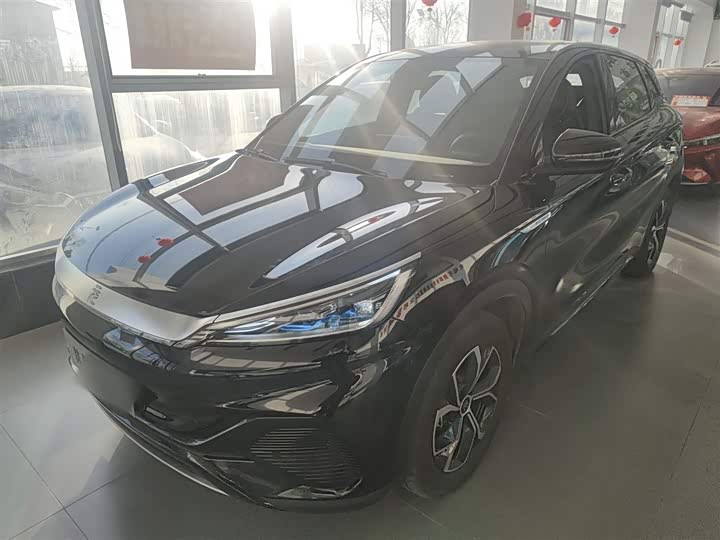 Фото 2 - BYD Yuan Plus