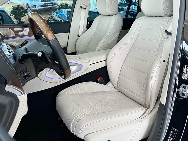 Фото 6 - Mercedes-Benz GLS-Class