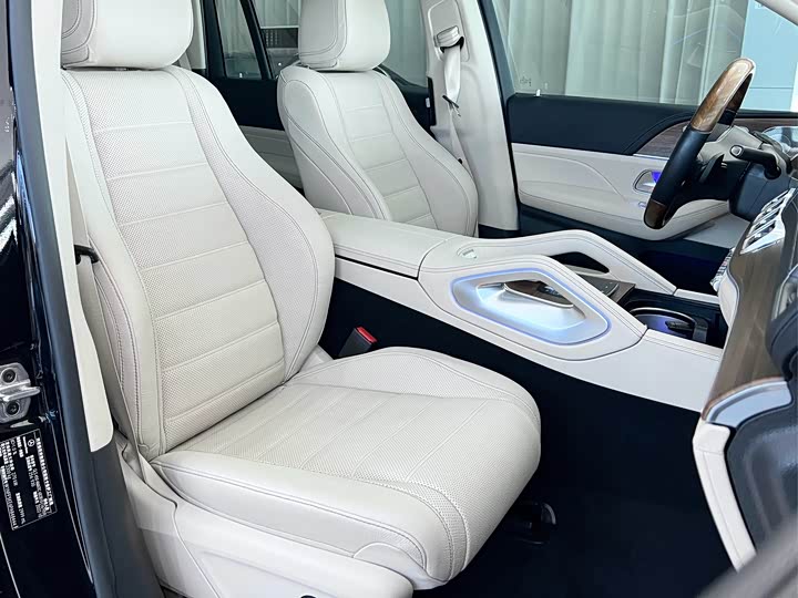 Фото 8 - Mercedes-Benz GLS-Class