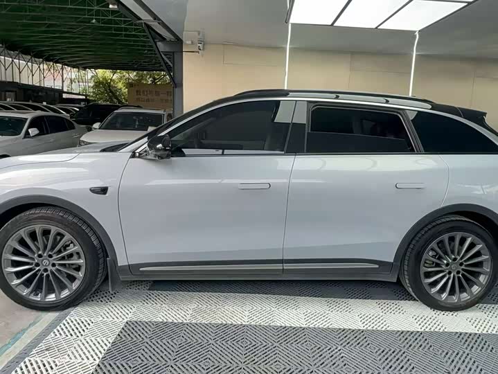 Фото 7 - Leapmotor C11