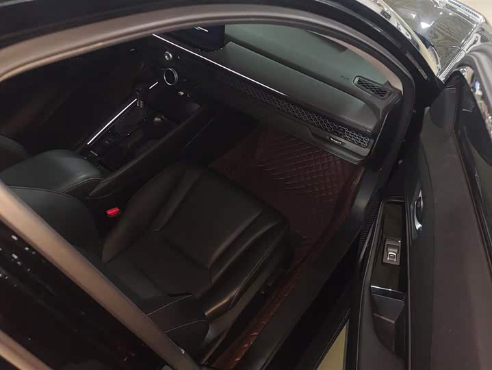 Фото 8 - Honda Accord