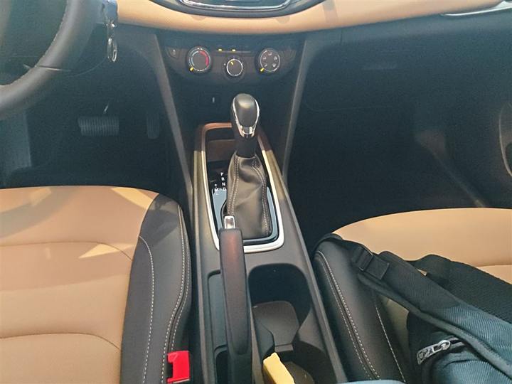 Фото 13 - Chevrolet Monza