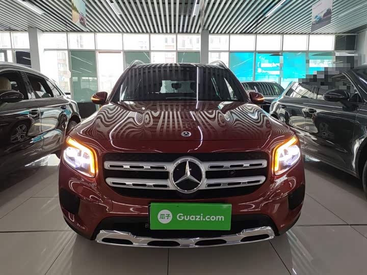 Фото 3 - Mercedes-Benz GLB-Class