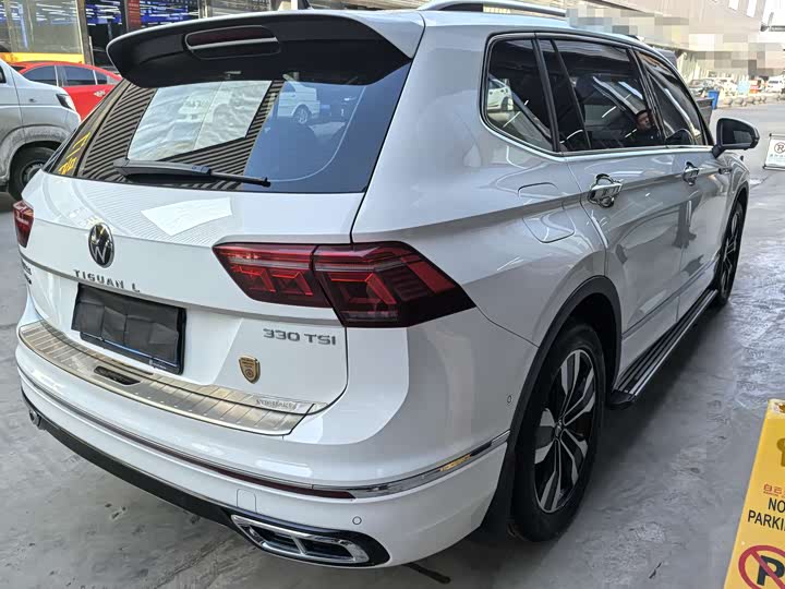 Фото 6 - Volkswagen Tiguan L Pro
