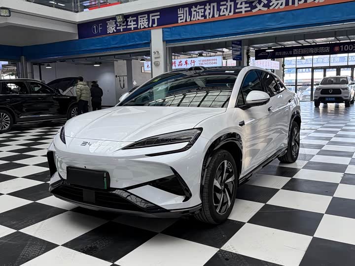 Фото 1 - BYD Sea Lion 07 EV